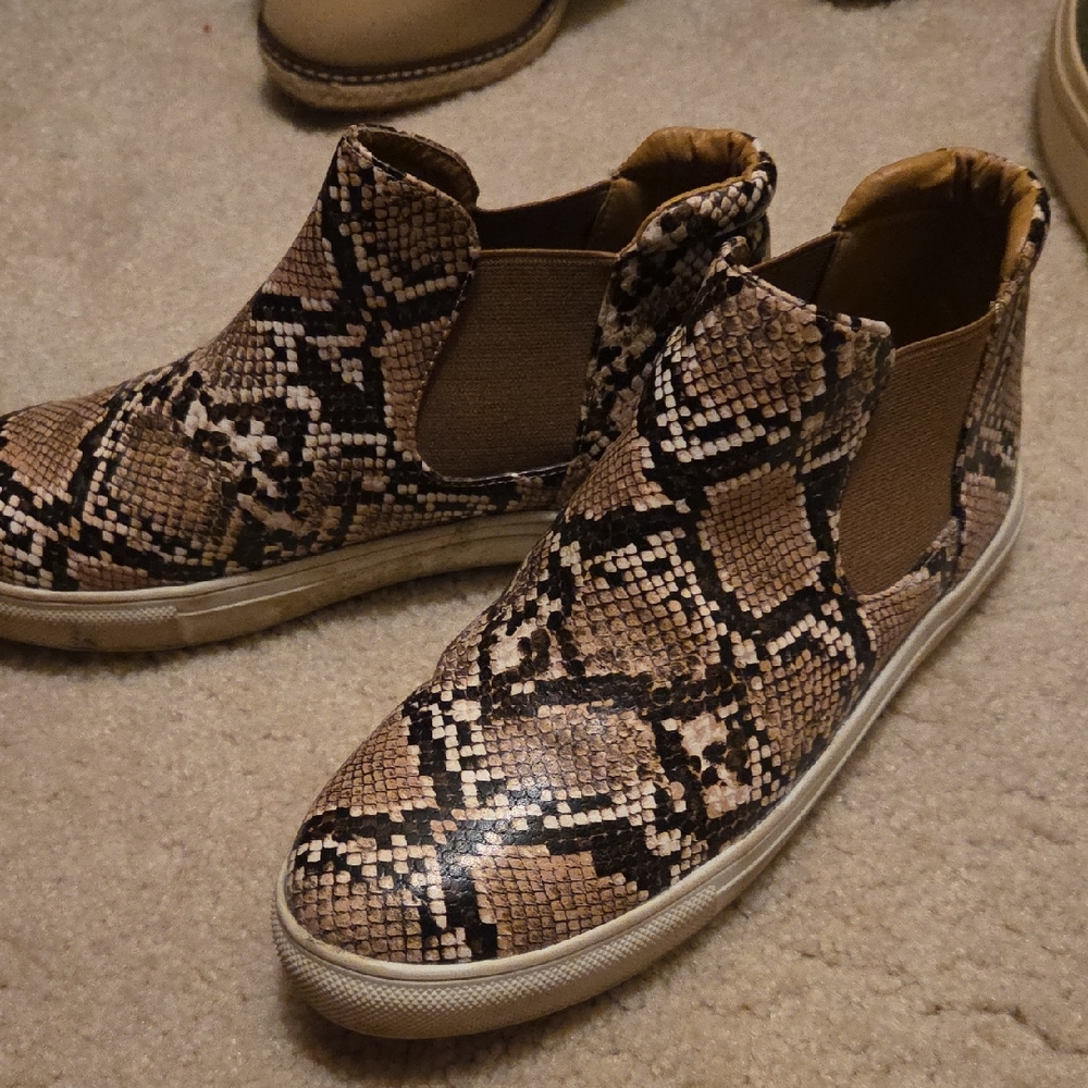 Soho Brown Snakeskin Slip-Ons